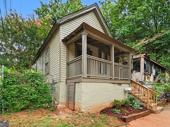 898 Smith St SW, Atlanta, GA 30310