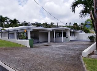 1113 Nanialii St, Kailua, HI 96734