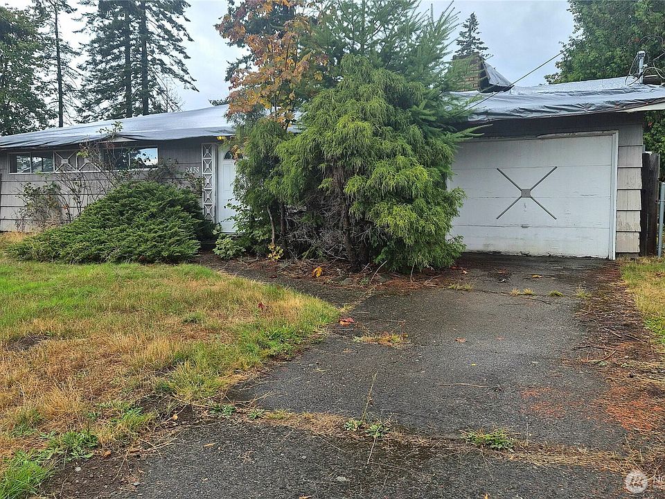 1st image of 9838 S 210th Place