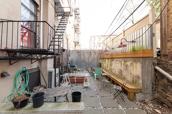 Rented by Maplewood Management | media 39