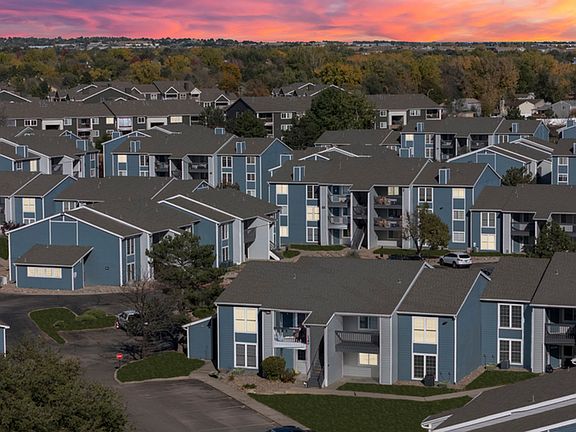 Antero Apartments Ariel View Sunset1