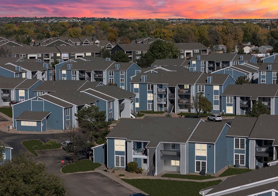 Antero Apartments Ariel View Sunset1