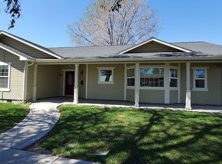 2839 3rd St, Baker City, OR 97814