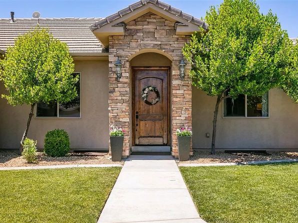 897 Country Ln