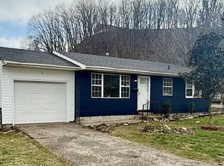510 N 4th St, Flatwoods, KY 41139
