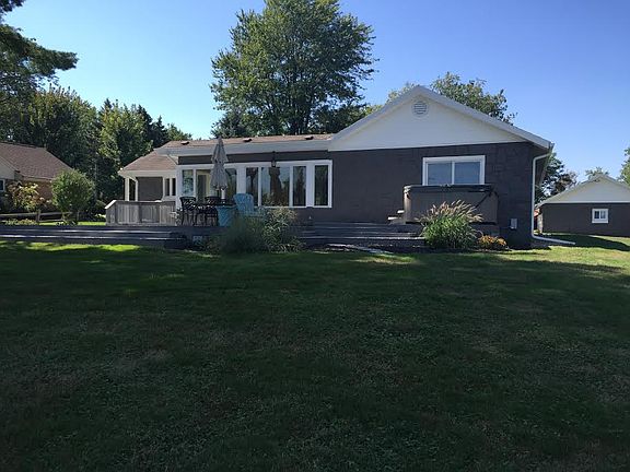 2nd image of 249 Lakeshore Dr