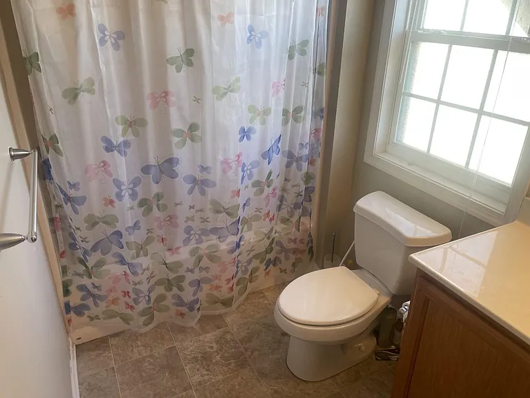 125 Rosemary Ct — Photo 12
