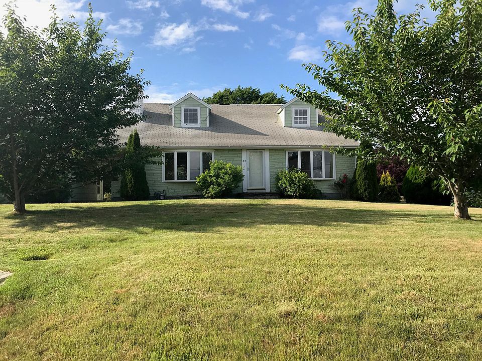 67 Old Harbor Rd, Hyannis, MA 02601 | Zillow