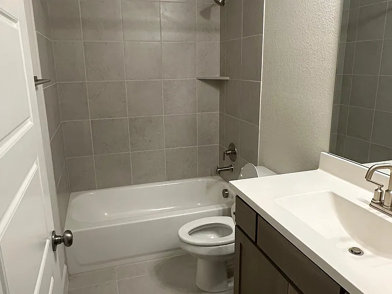 205 Texas Red Ln — Photo 13