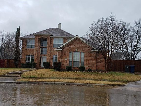 3rd image of 3313 Enclave Ct