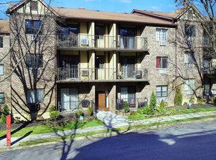 9 Donna Ct APT 5, Staten Island, NY