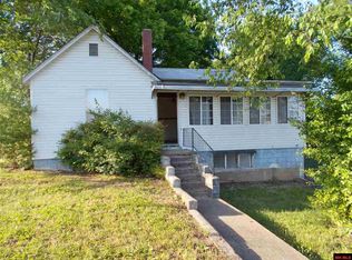301 N Panther Ave, Yellville, AR 72687