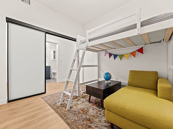 5th image of 600 Rochester Ave #502