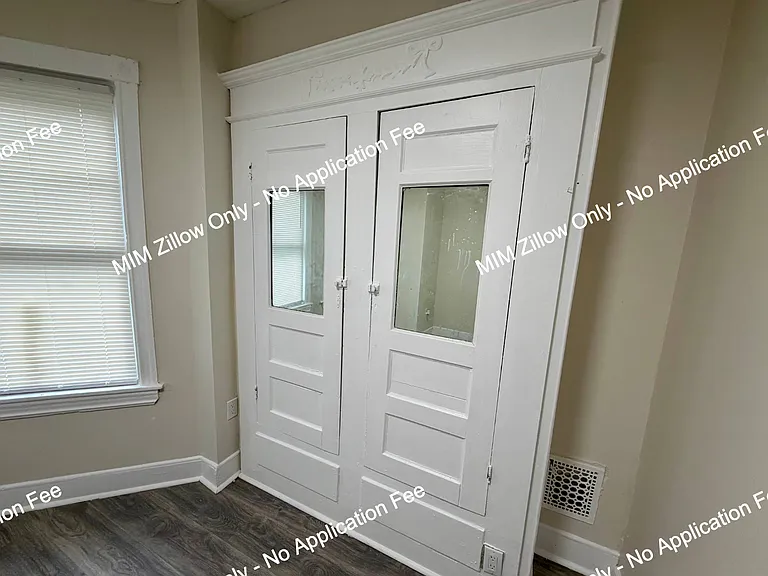 1154 Lansdowne Ave — Photo 8