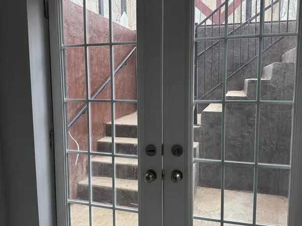 3153 Alfresco Ter #Basement, Mississauga, ON L5N 4S1