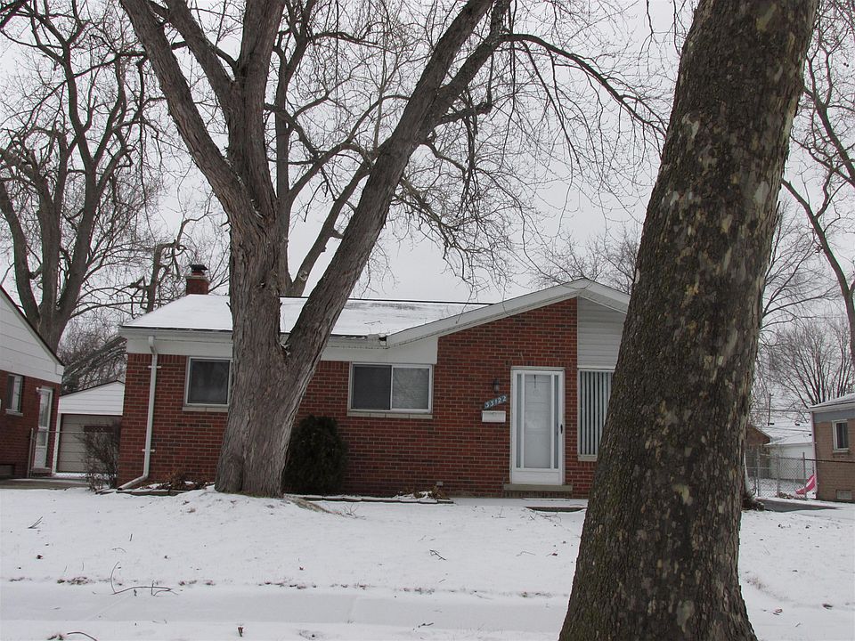 1st image of 33122 Creston St