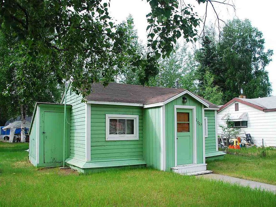 1st image of 2027 McCullam Ave