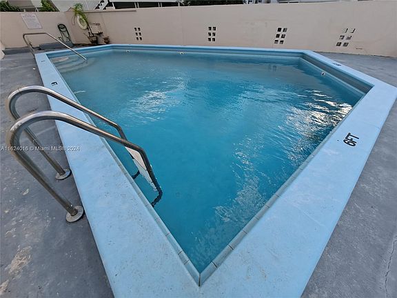 4th image of 7150 Indian Creek Dr APT 506