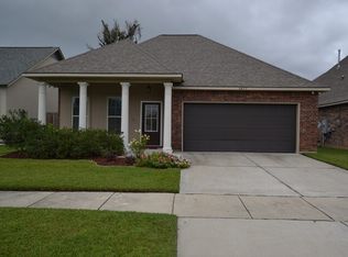 2677 Arceneaux Ave, Zachary, LA 70791