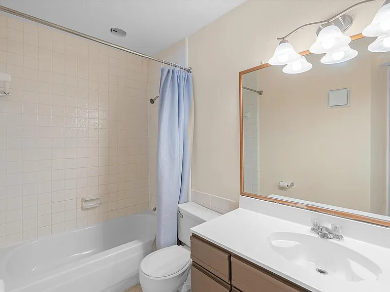 2830 S Bartell Dr #25 — Photo 7