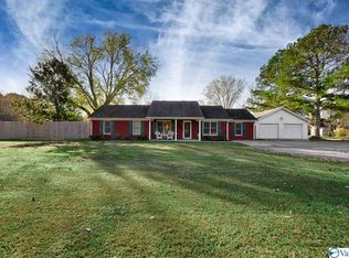 3212 Bobo Section Rd, Hazel Green, AL 35750