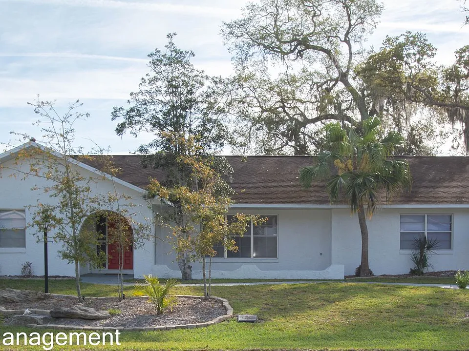57 Florida Park Dr