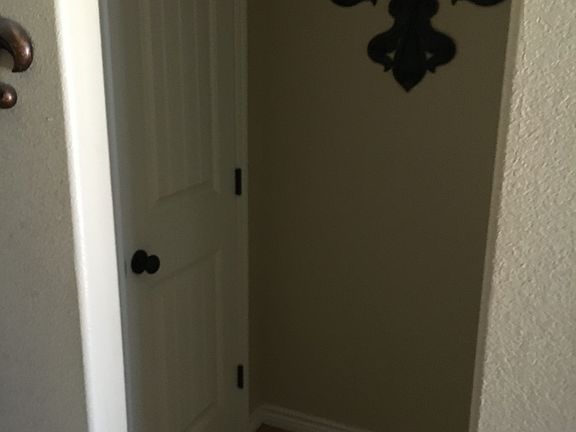 Coat closet
