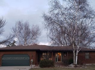1510 N 23rd St, Clear Lake, IA 50428