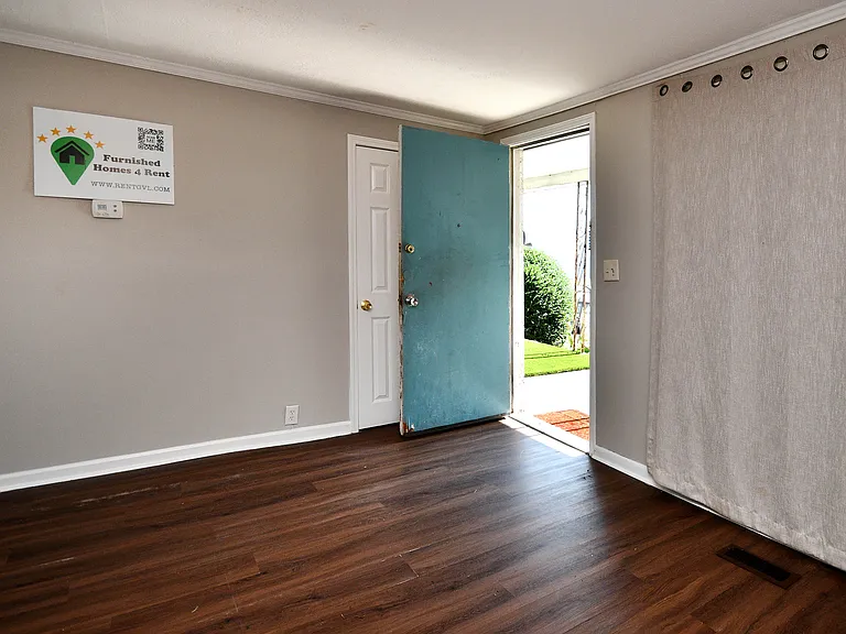 81 Wallace St — Photo 39