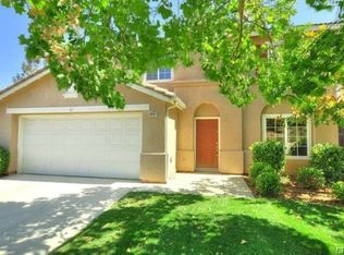 8881 Carnation Dr, Corona, CA 92883