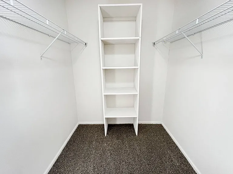 Deercross Apartments — Photo 105
