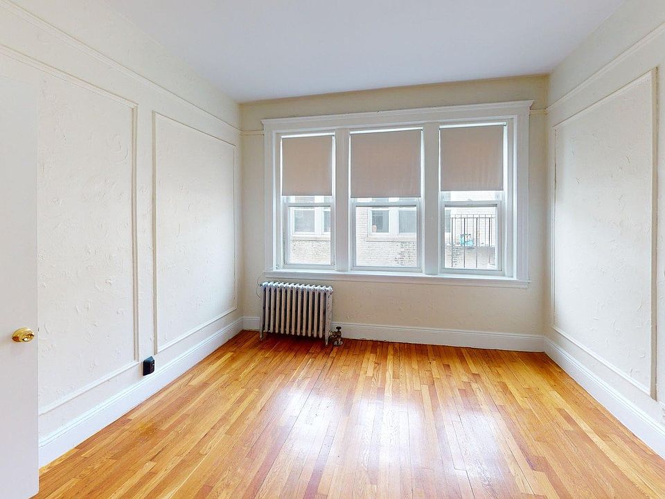 1st image of 1640 Commonwealth Ave #32