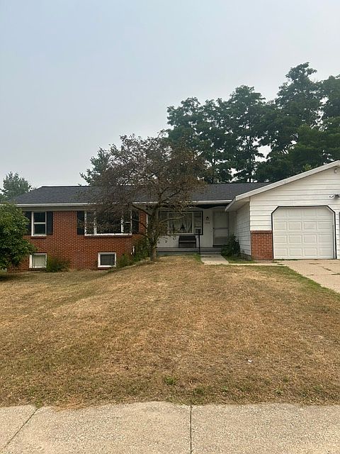 1st image of 5854 Christie Ave SE