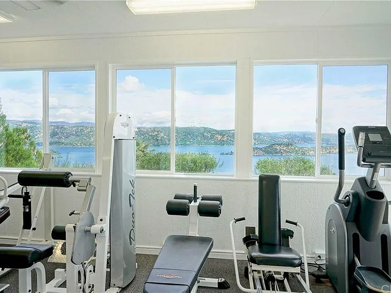 Fitness building