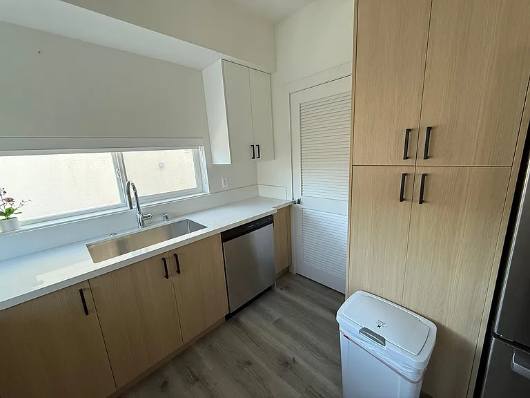222 N Coronado St #222 — Photo 23