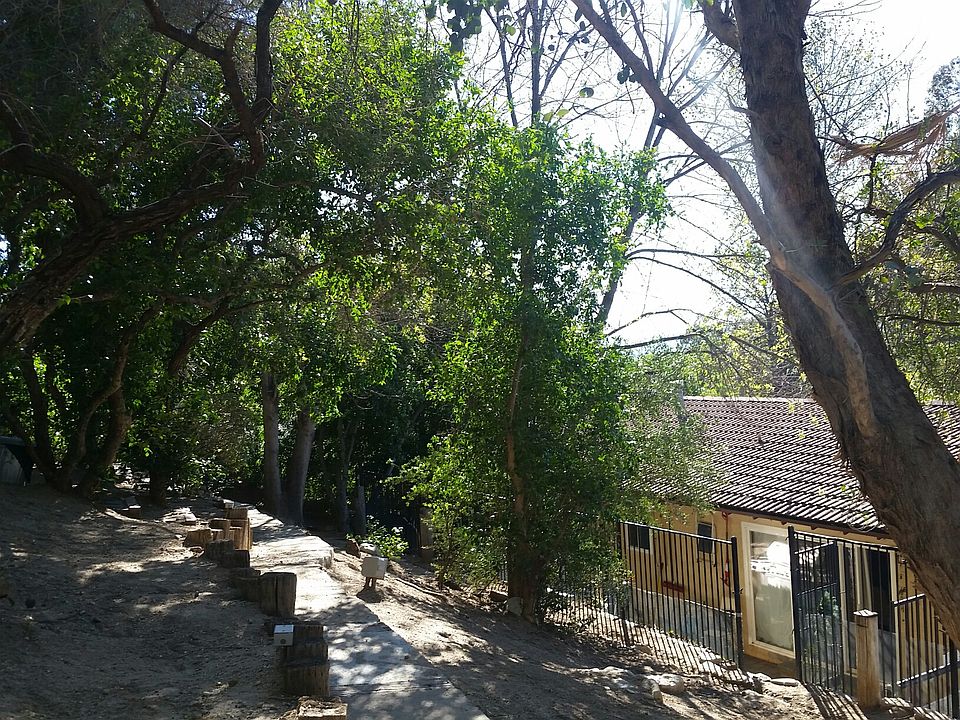 2nd image of 11582 Lerdo Ave