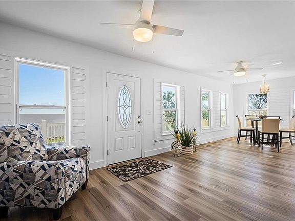 5th image of 15111 Regus Rd