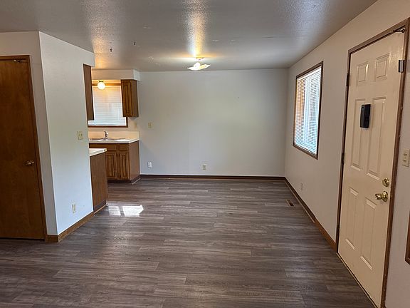 2nd image of 3709 NE 44th St APT A