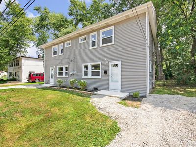 2307-2309 Deerfield Ct, Westland, MI, 48186