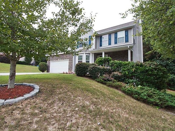 3rd image of 6016 Cole Ln