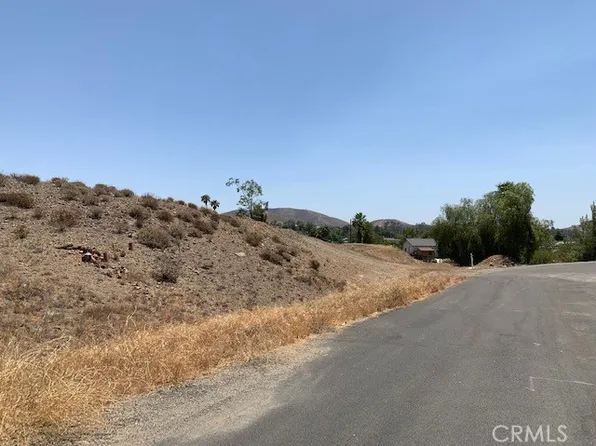 28470 Nevada Drive, Menifee, CA 92587