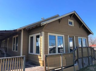 700 S Eagle St, Weimar, TX 78962