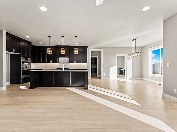 6th image of this home