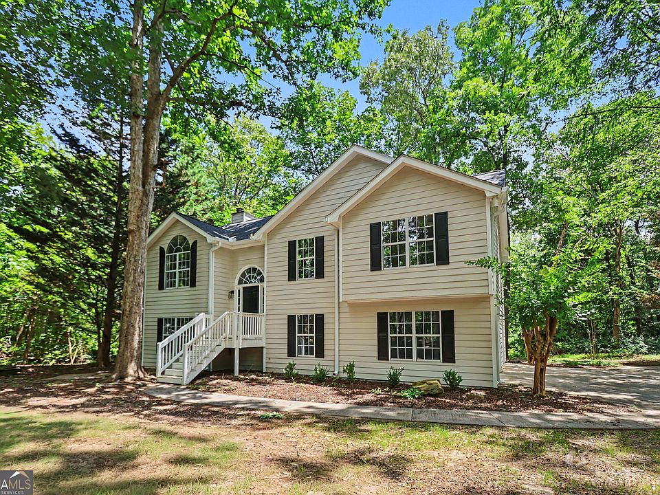 1st image of 105 Creekview Dr