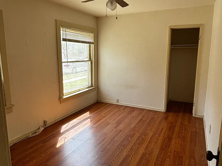 305 W Olive Ave #1 — Photo 8