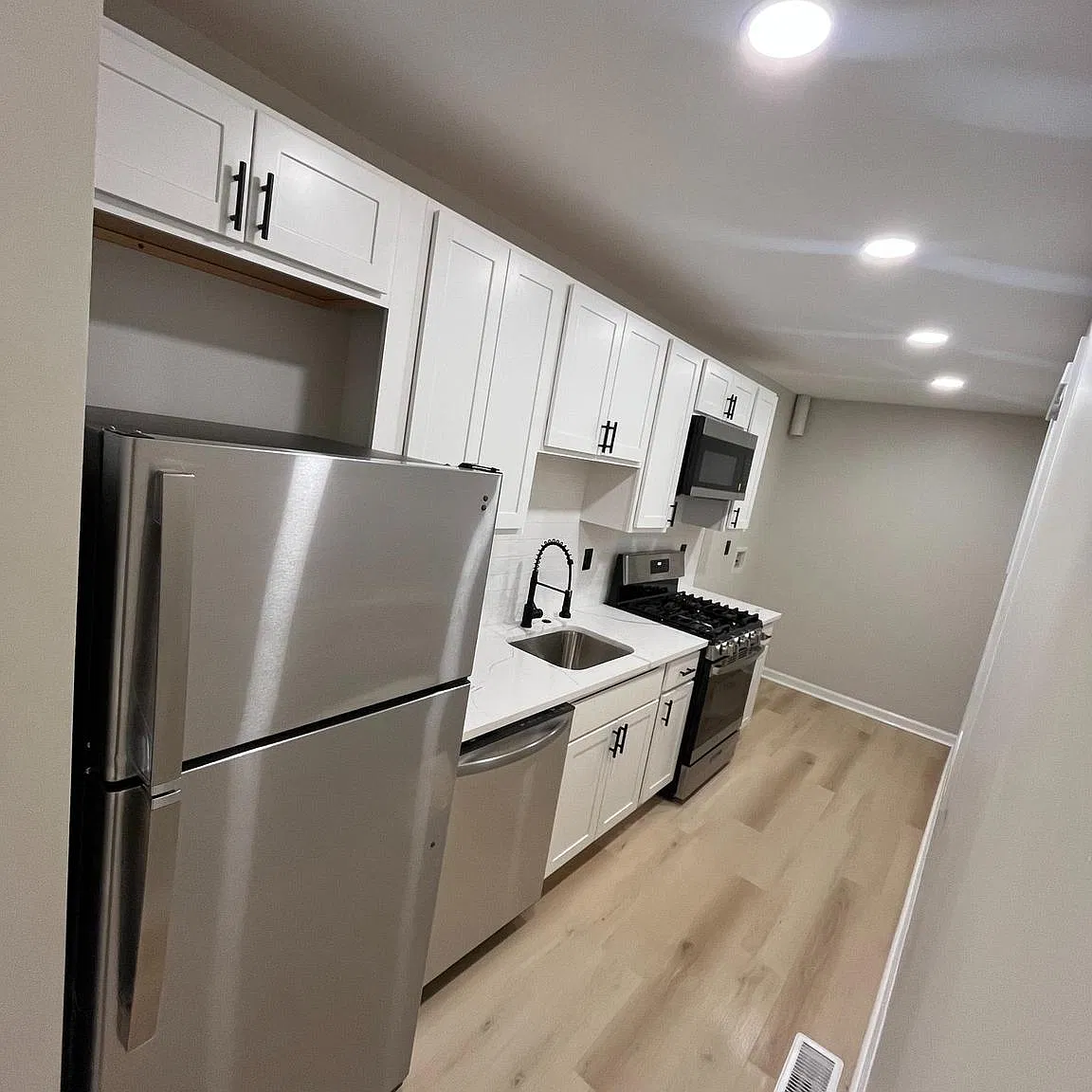 5000 Belair Rd — Photo 3