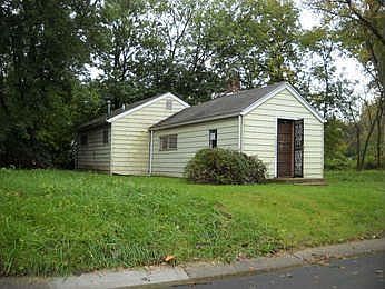 1st image of 3679 3rd Ave
