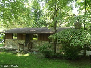 393 Caesar Rd, Harpers Ferry, WV 25425