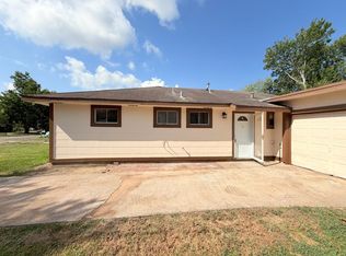 5041 5th St, Port Arthur, TX 77642