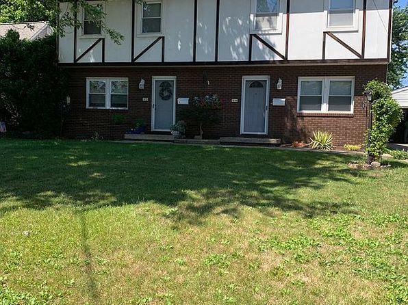 50-52 S Main St